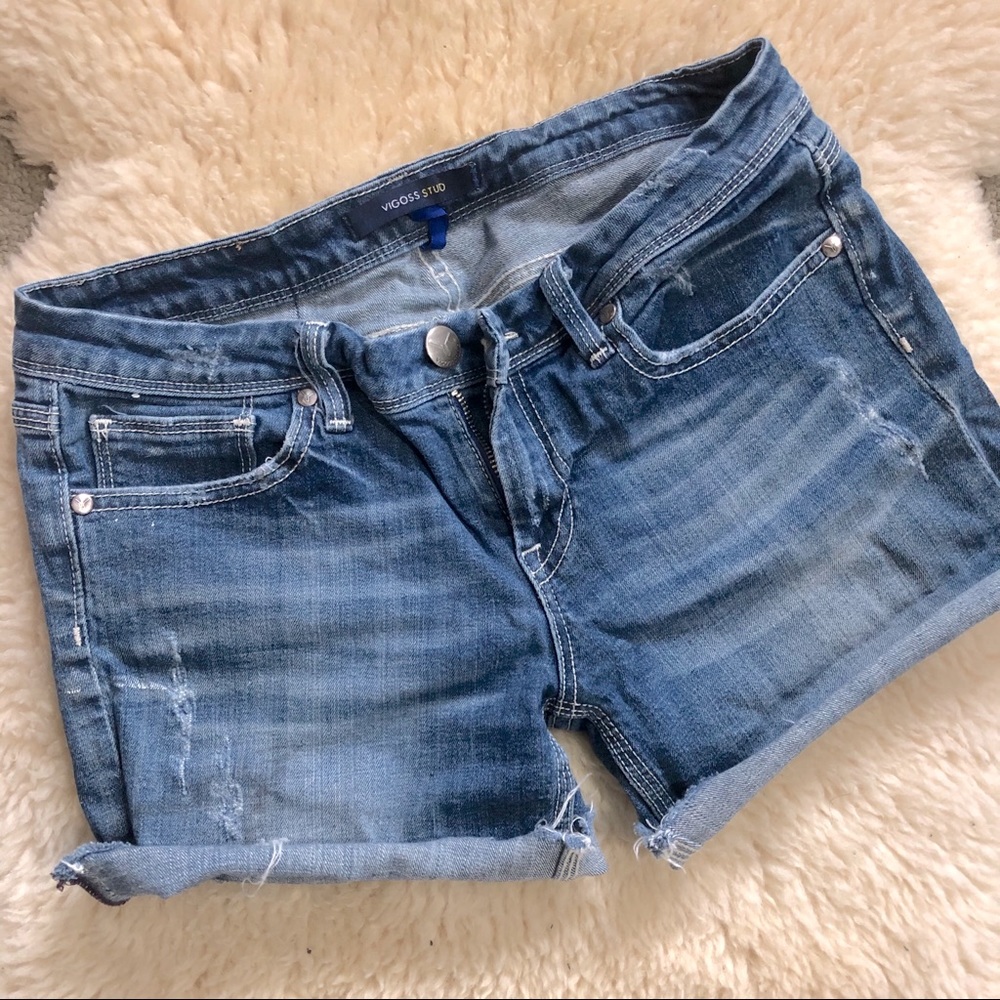 🙀$10 SALE Vigoss cutoff shorts 🌸